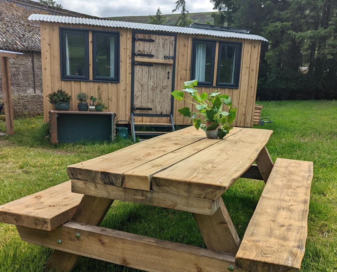 Hotel Waun Fach Retreat Crickhowell Exterior foto